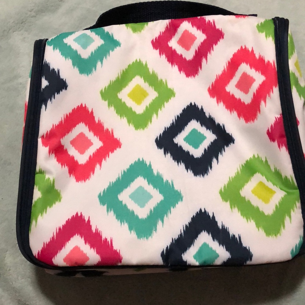 🌸 Thirty-One travel bag